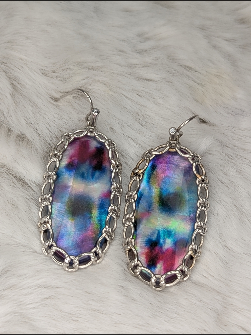 Kendra Scott Elle Macrame style Earrings Silver with Watercolor Illusion stone - Picture 2 of 6